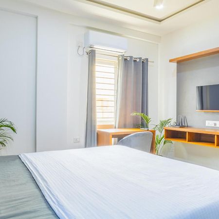 Housr Hsr 1 Studio Apartment Near Manipal Hospital Bangalore Exterior photo